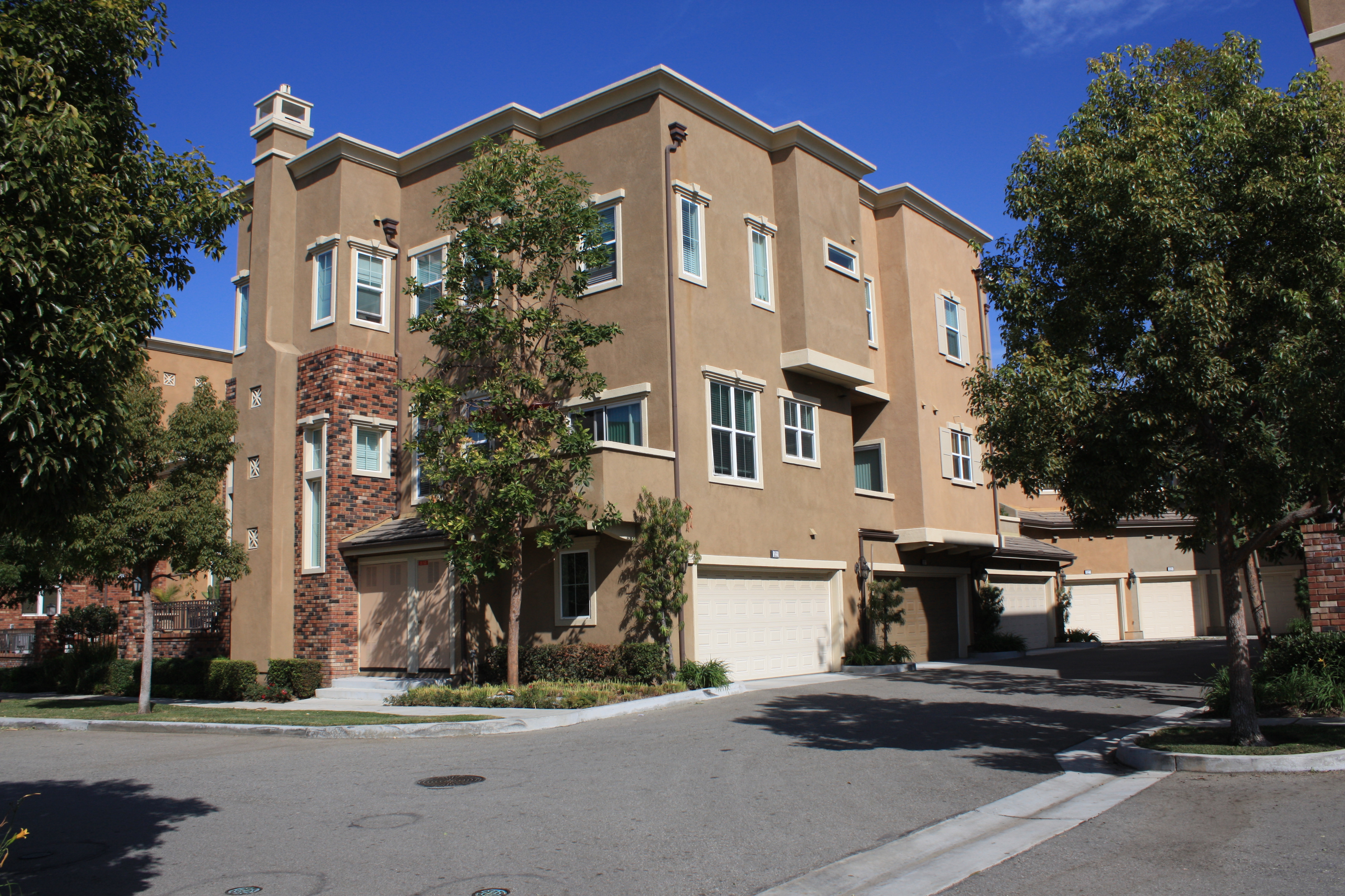 Anaheim Townhomes